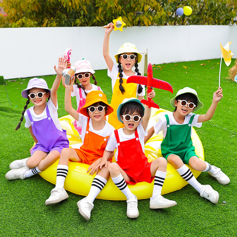 小学生运动会糖果色背带裤服装儿童啦啦队演出服幼儿园合唱表演服