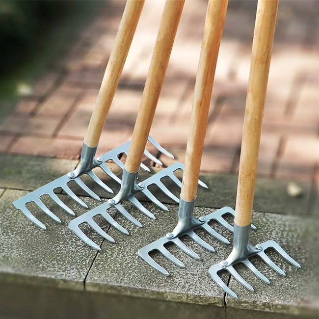 农具除草松土钉耙大号铁耙子九齿猪八戒小农用搂草扒多功能钢扒子