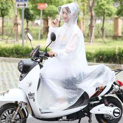 雨衣女款网红泼水节防水衣韩国雨衣外套女可爱潮外穿骑行防水时尚