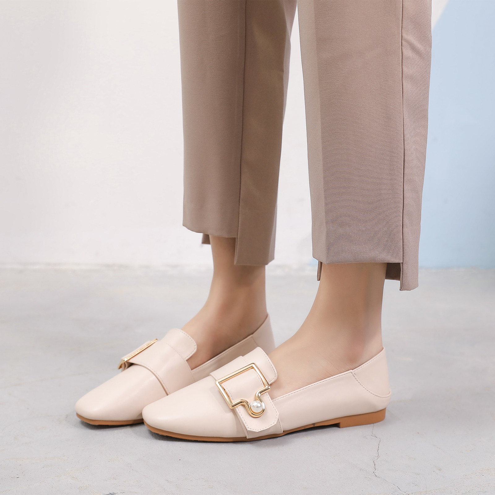 豆豆鞋女款大码