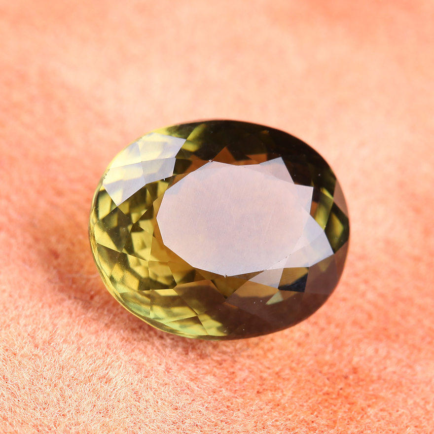 收藏款 天然极品黄绿色碧玺戒面 5.8克拉 完美切割 晶体纯净
