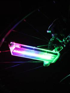 儿童山地自行车车轮夜骑轮胎炫酷轮圈闪光发光夜光风火轮辐条彩灯
