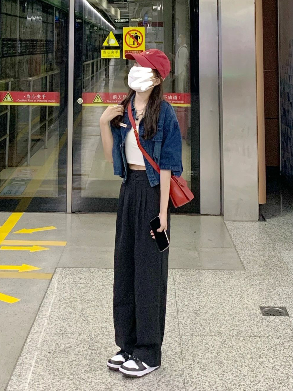 短袖牛仔衬衫女夏季新款辣妹小个子短款衬衣复古港味别致外套上衣