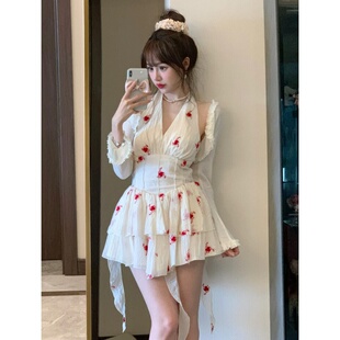 茶歇法式绝美碎花挂脖吊带连衣裙仙女夏季生日礼服公主蓬蓬短裙子