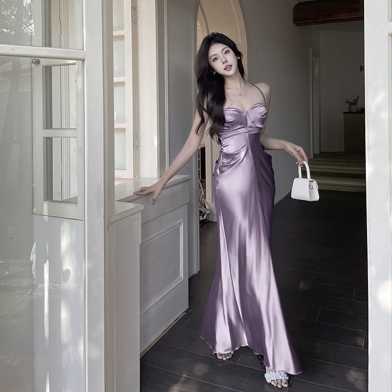 小可WIWI“一帘幽梦”法式紫色连衣裙女显瘦吊带裙气质缎面长裙