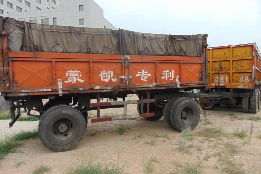 【第一次拍卖】东风牌重型自卸货车一辆及迅力牌中型自卸全挂车一辆