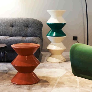 网红设计师矮凳小户型家用客厅换鞋坐凳北欧ins创意塑料沙漏凳子