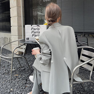 灰色西装套装女春秋2023年新款高级设计感小众韩版气质西服两件套