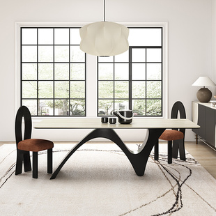 法式中古风餐桌椅小户型家用长方形饭桌现代简约轻奢洞石岩板餐桌