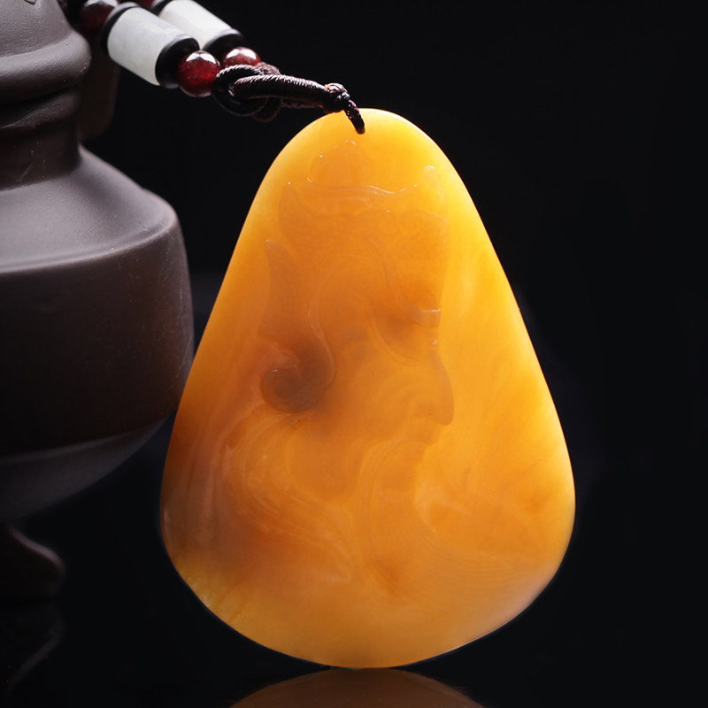 冰糯种翡翠黄翡关公吊坠 30.3g
