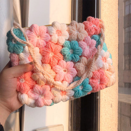 泡芙花手工编织毛线包花瓣手拿包DIY手工自制小红书同款简约包包