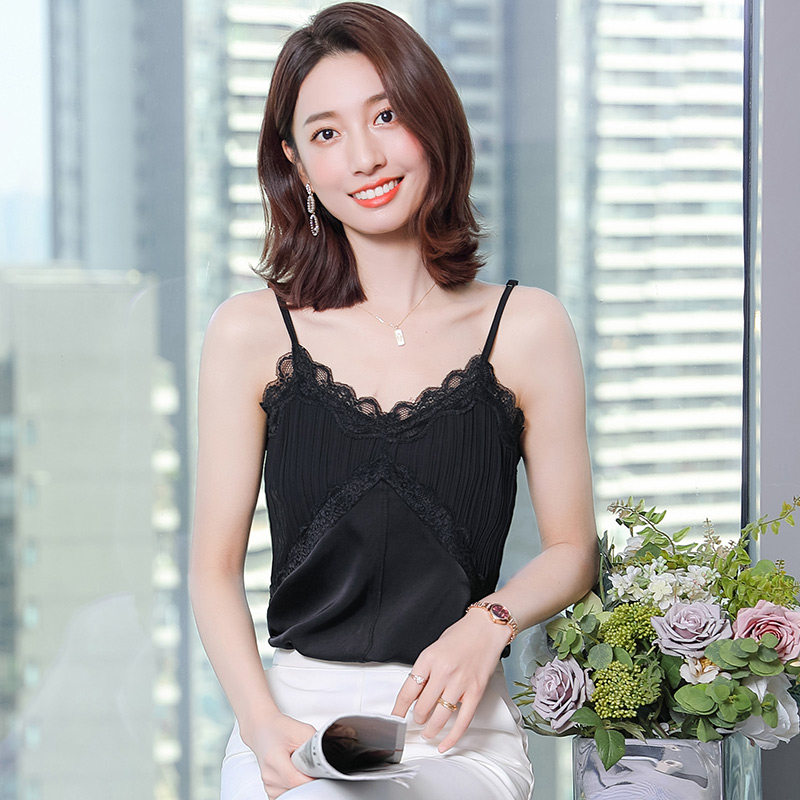 黑色蕾丝吊带背心女睫毛上衣外穿搭配西装的内搭2021春秋新款内衬