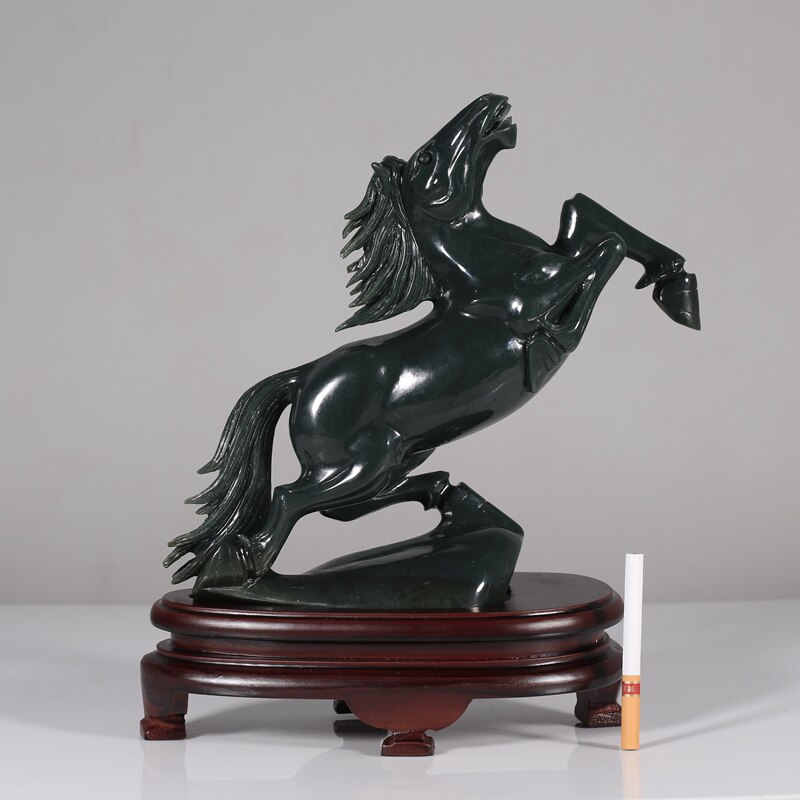 玉雕名家钟山作品 和田玉马到成功摆件 1800克