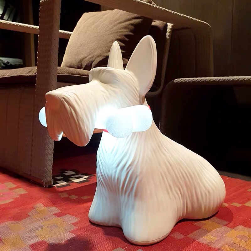 意大利设计抽象小狗卧室床头台灯展厅前台书房装饰个性设计师台灯
