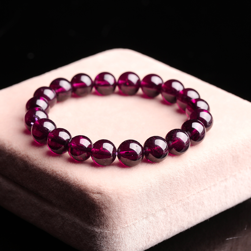 天然极品石榴石紫牙乌手链 晶体通透 颜色漂亮 收藏款