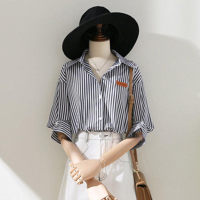 黑白竖条纹设计感小众翻领衬衫女2021夏新款百搭宽松通勤别致上衣
