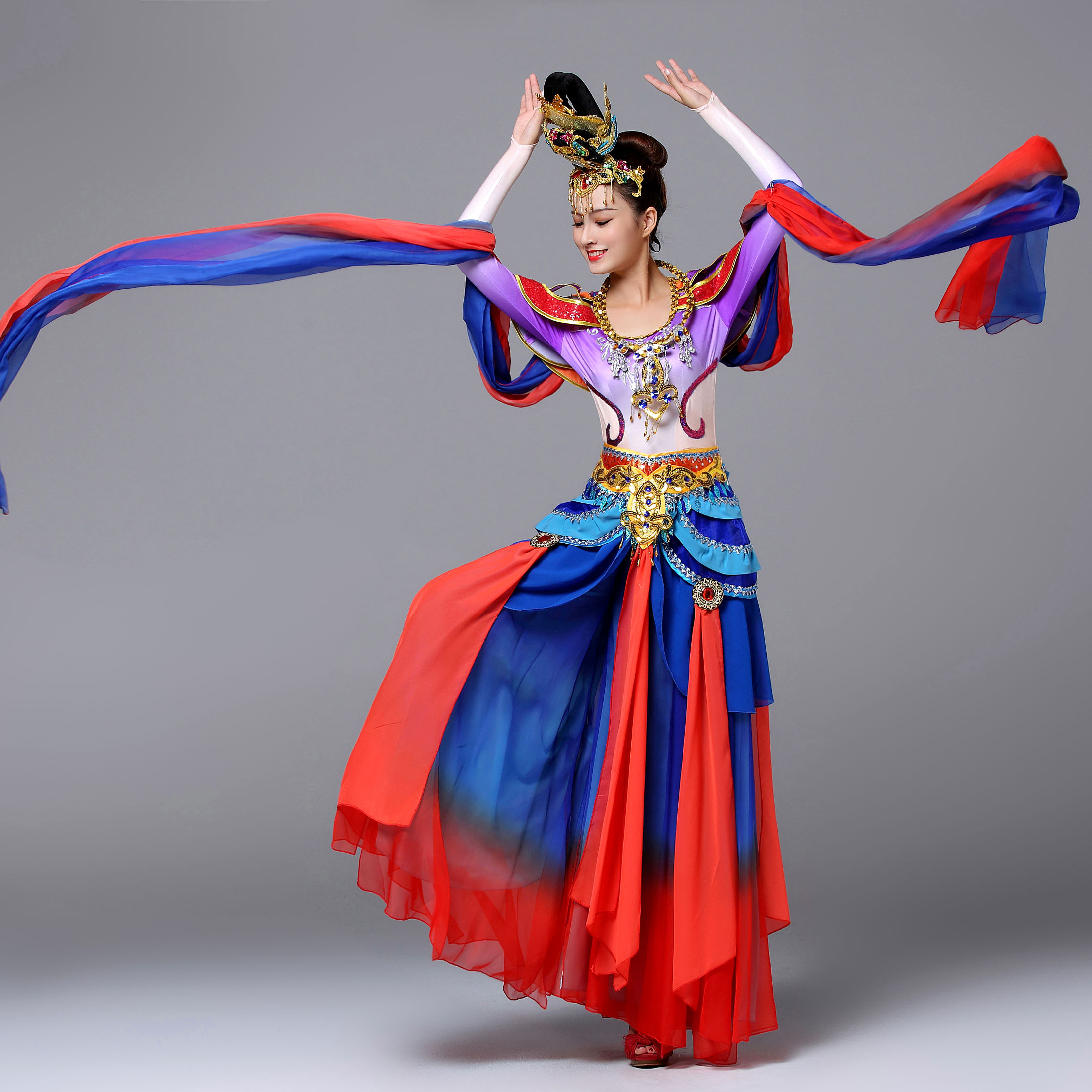 阿幸春晚舞蹈飞乐丝路敦煌舞蹈服周洁琼哈妮克孜演出服装甩袖飞天