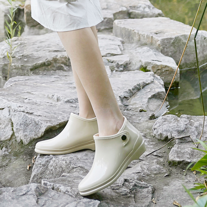 成人雨鞋女士外穿水鞋女防滑短筒日本制水靴雨靴女雨鞋女中年女