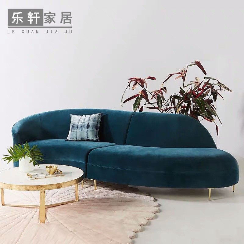 北欧轻奢ins风丝绒弧形酒店工作室s形多人布艺小户型异形沙发创意