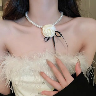 法式浪漫玫瑰花朵choker珍珠项链饰品复古轻奢小众高级感锁骨链女