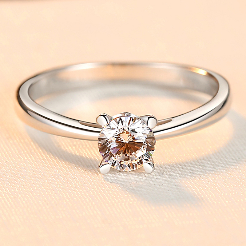 正品莫桑石小钻戒50分925纯银4爪仿真钻石戒指女18k白金铂金戒托