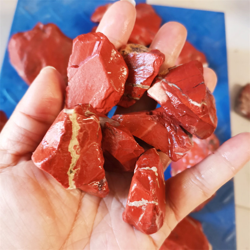 鸡血红色红碧玉石头石子原石玛瑙碎石大块鱼缸发色底砂装饰造景石