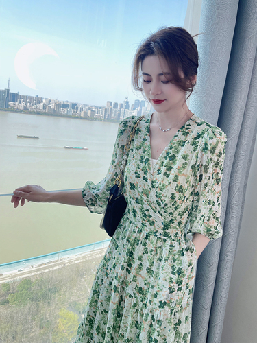 韩菲娅大码女装