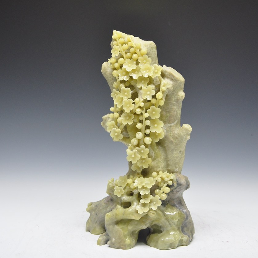 《梅花》四大国石青田石雕摆件 居家摆放 39厘米高