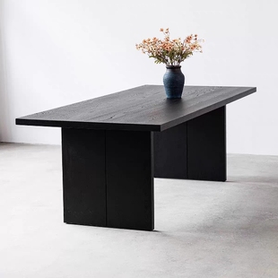 北欧原木侘寂风餐桌黑色实木办公桌书桌设计师长方形工作台会议桌