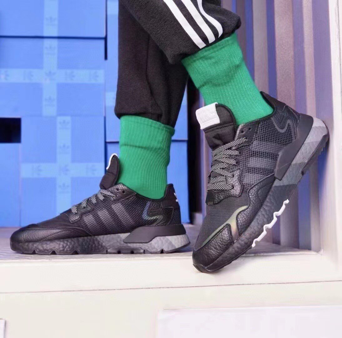 三叶草adidasnitejogger拼接boost跑鞋反光bd7933cg5950跑步鞋 原价