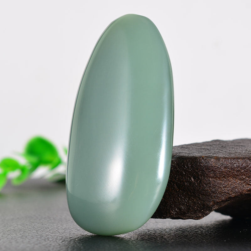 和田玉 鸭蛋青 原石 76.0388g