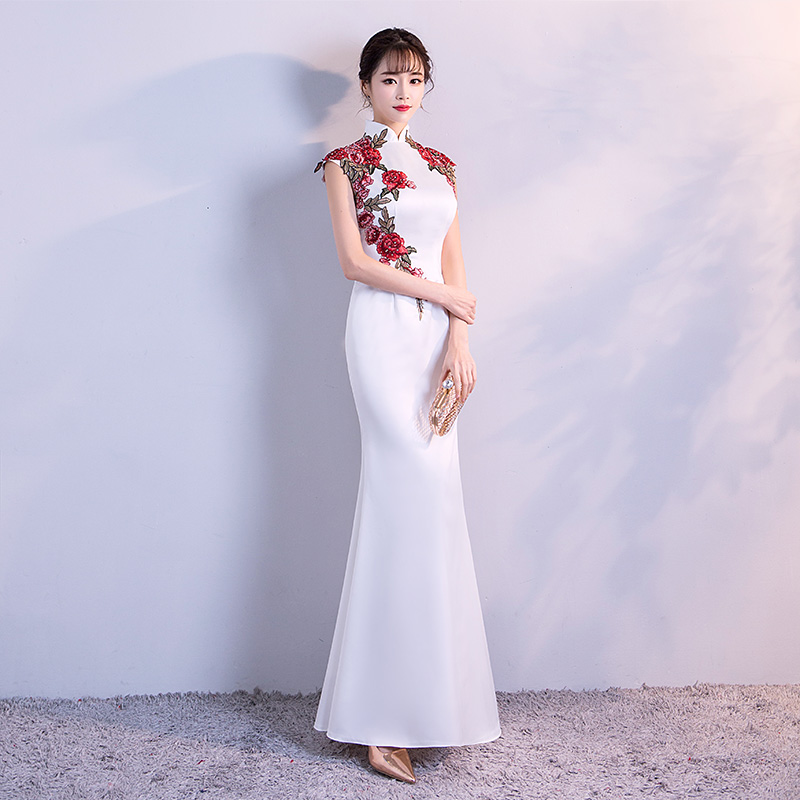 晚礼服2020新款主持人中式鱼尾旗袍长款舞台走秀合唱团演出服白色在类目 女装/女士精品, 婚纱/旗袍/礼服, 礼服/晚装中 - 来自Buy2taobao.com提供专业的淘宝代购服务