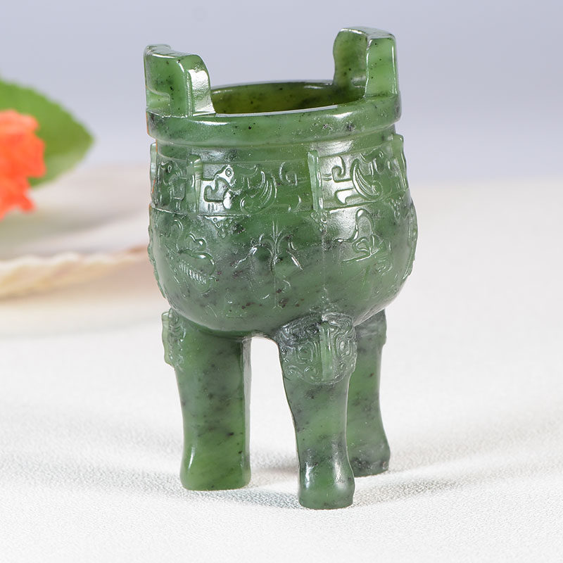 和田玉 碧玉 三足 玉鼎小摆件 165克
