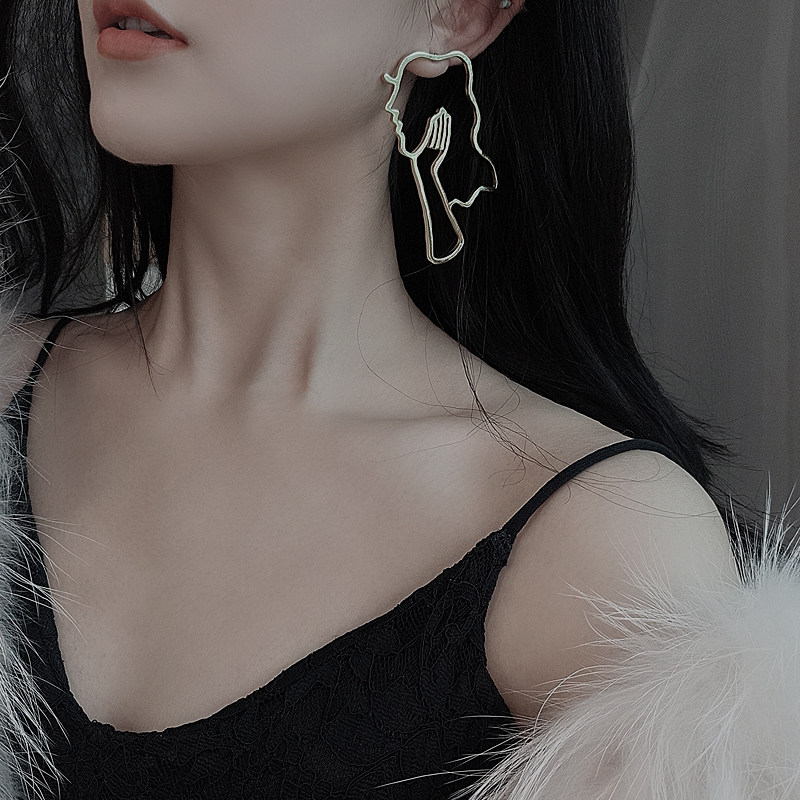 纯银针夸张大耳环女个性气质耳钉网红ins风复古巴洛克头像耳饰优惠券