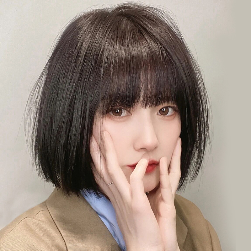 短发造型女网红