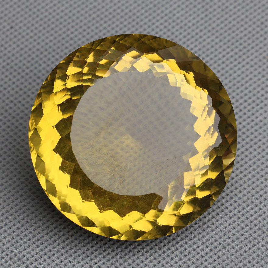 331.99克拉罕见大颗粒 千禧切工 骨灰级纯净体柠檬天然黄水晶裸石