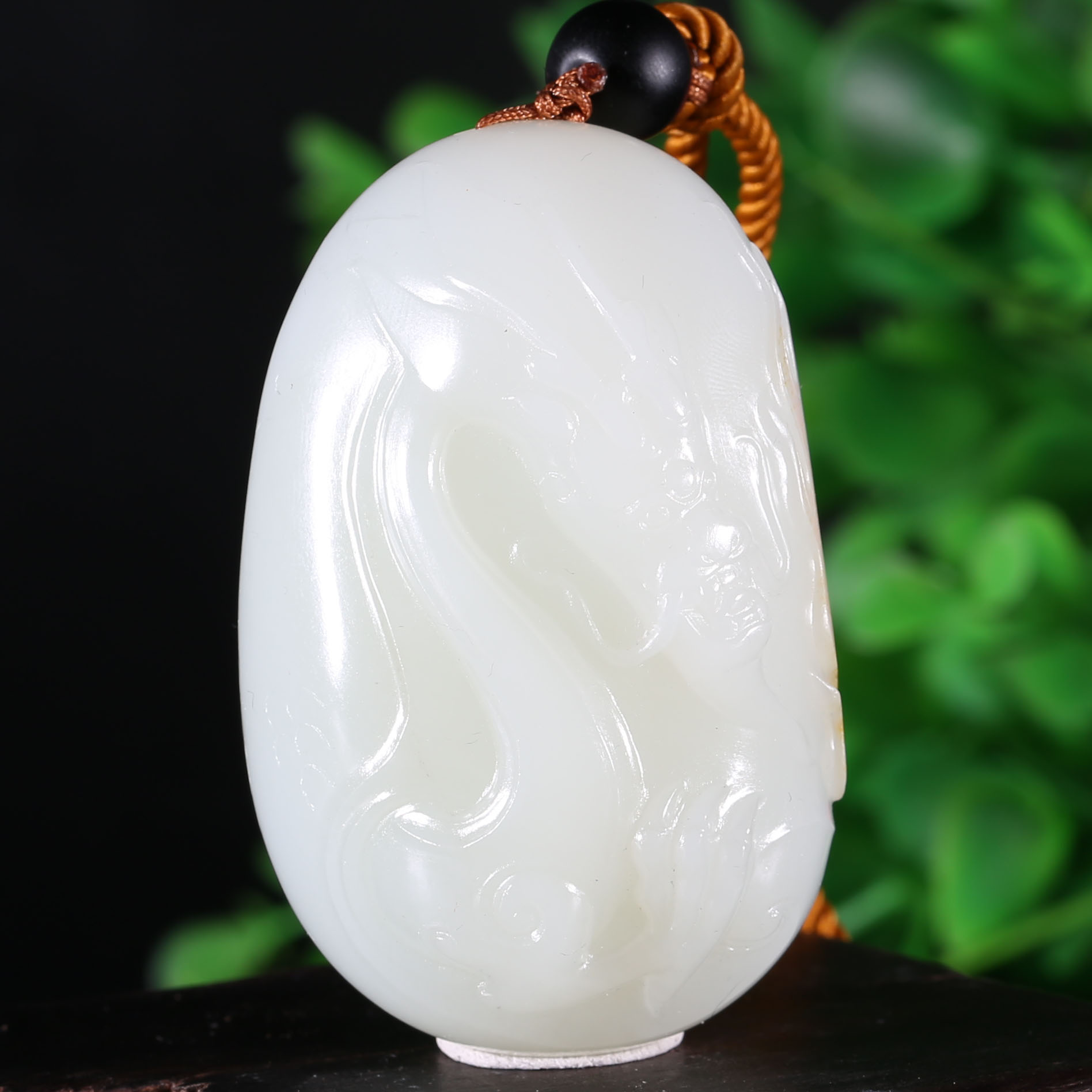 458g和田玉 羊脂玉龙把件