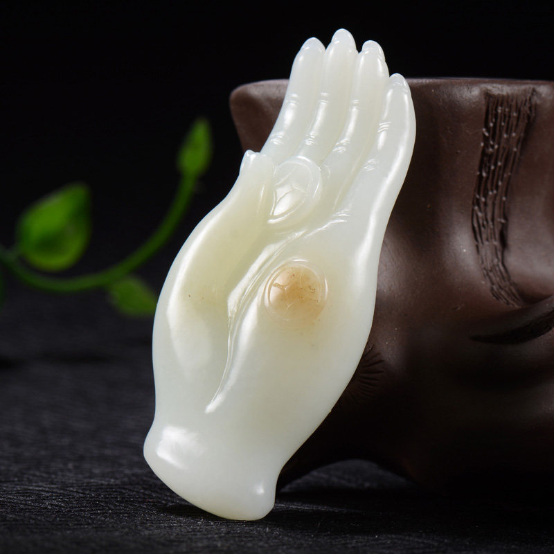 苏工精雕 和田玉白玉 佛手送财挂件72.861克