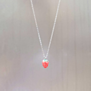 S925 Sterling Silver Small Strawberry Necklace Female Korean Version Simple Minority Design Clavicle Chain Pendant Girl Heart Student Gift