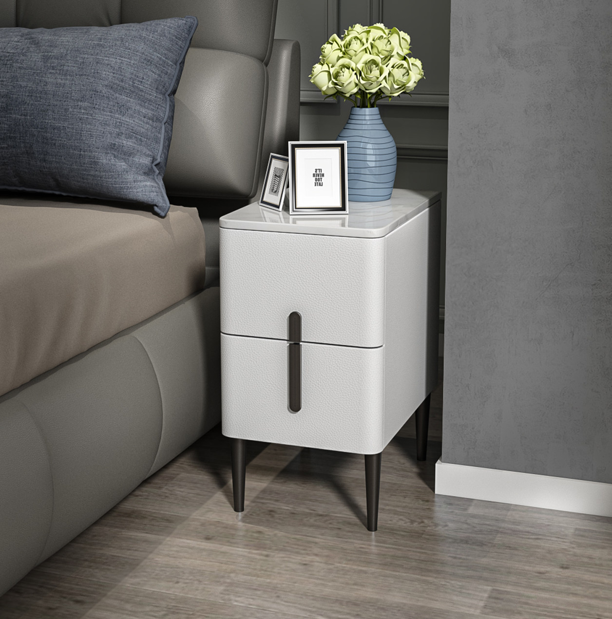 现代白色床头柜