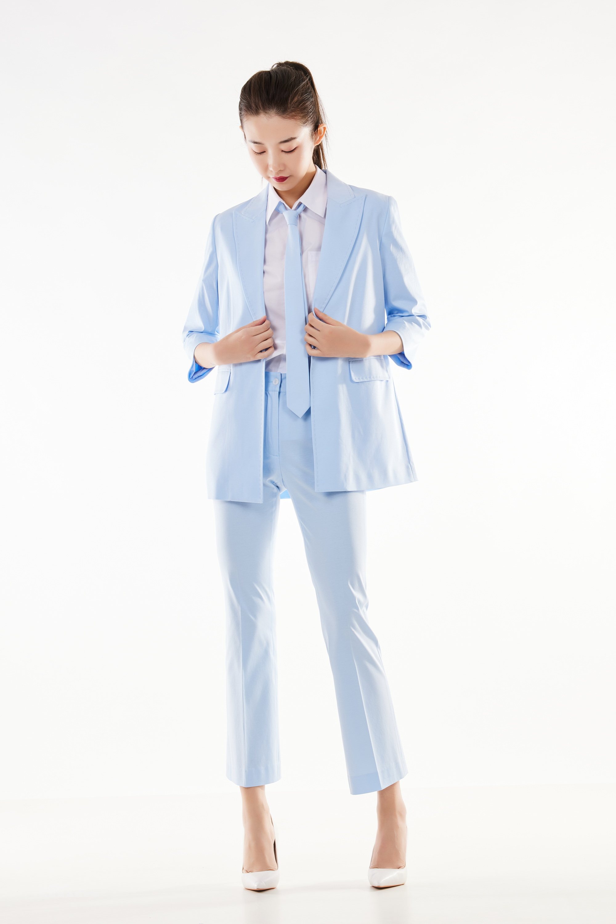 白领官方旗舰店的优惠券大全—白领女士小七分袖休闲薄款丝光棉外套