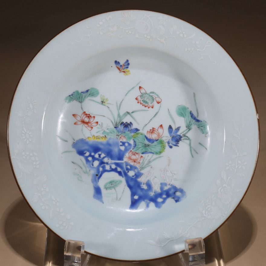 24 清乾隆 粉彩飞鸣食宿纹盘一对