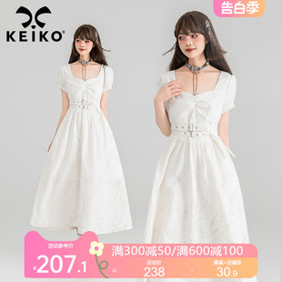 KEIKO 法式腰带显瘦白色连衣裙2024夏季高级感提花方领小白长裙子