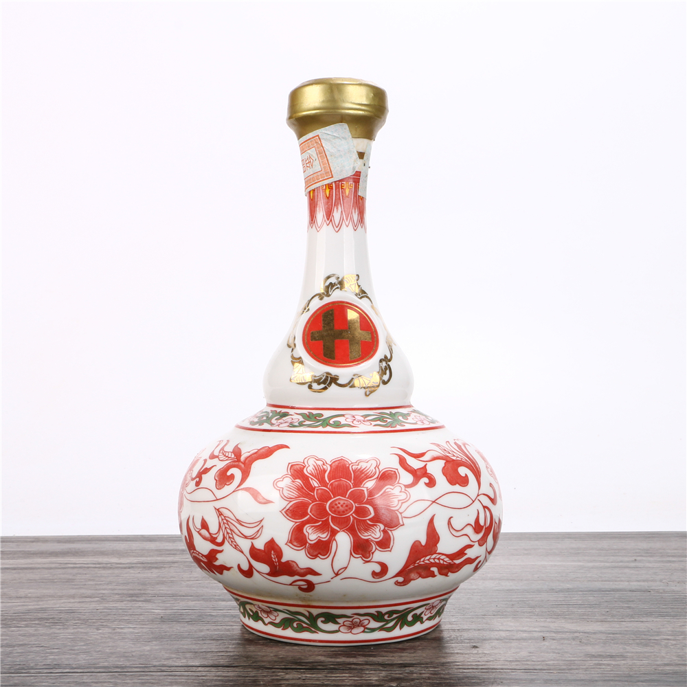 74/1989年金门瓷瓶高粱酒清香型58度500ml陈年白酒