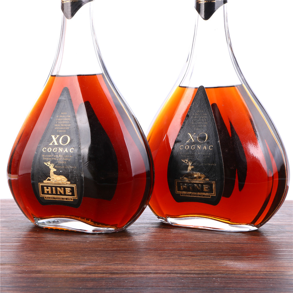 【即刻拍】90年代法国御鹿xo干邑白兰地40度700ml2瓶老洋酒