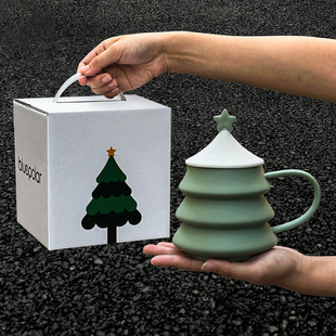 圣诞树马克杯女生宿舍高颜值陶瓷杯子节日礼物水杯带盖情侣咖啡杯