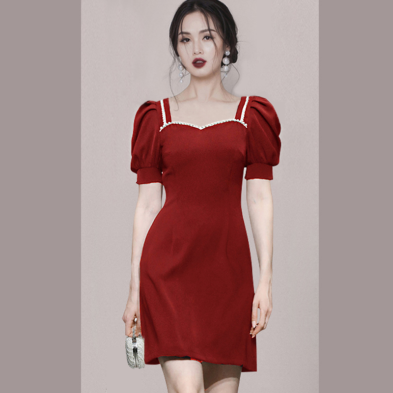 PF16385# 夏季女装2024新款气质复古方领泡泡袖收腰显瘦黑色连衣裙短裙裙子女裝貨源服裝批發