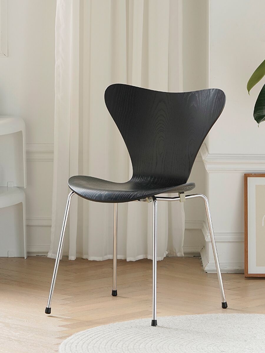 北欧创意丹麦经典设计椅Series7蝴蝶椅七号椅可叠放简约实木餐椅