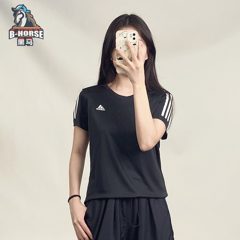 Adidas阿迪达斯短袖女2024夏新款运动休闲透气速干圆领T恤 H20748
