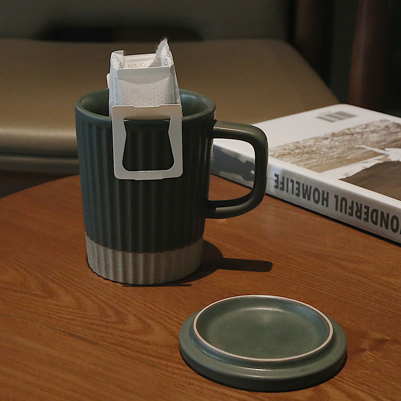 粗陶马克杯带盖勺水杯家用陶瓷杯复古办公室杯子墨绿色挂耳咖啡杯
